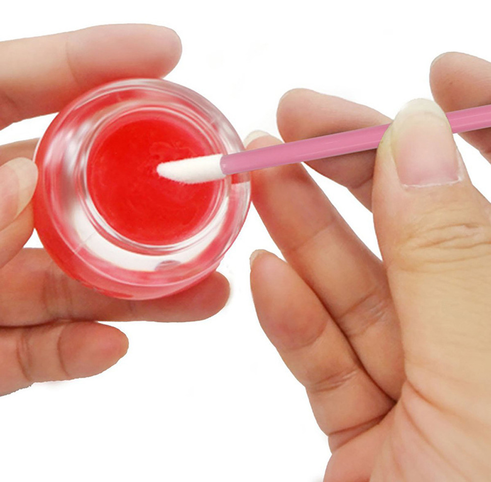 Pennello per labbra usa e gett - Beauty Makeup Fashion recensione e prezzo