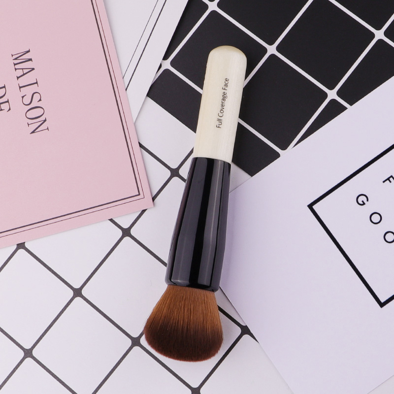 Pennello per trucco in polvere - Beauty Queen Makeup recensione e prezzo