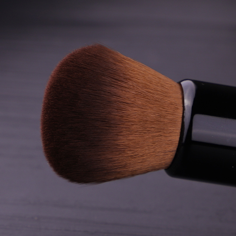 Pennello per trucco in polvere - Beauty Queen Makeup recensione e prezzo