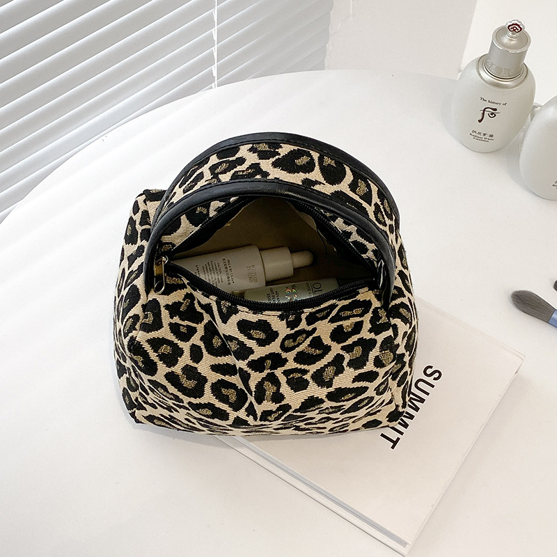 Borsa per trucco leopardata Bo - Ysl Beauty Makeup Bag recensione e prezzo
