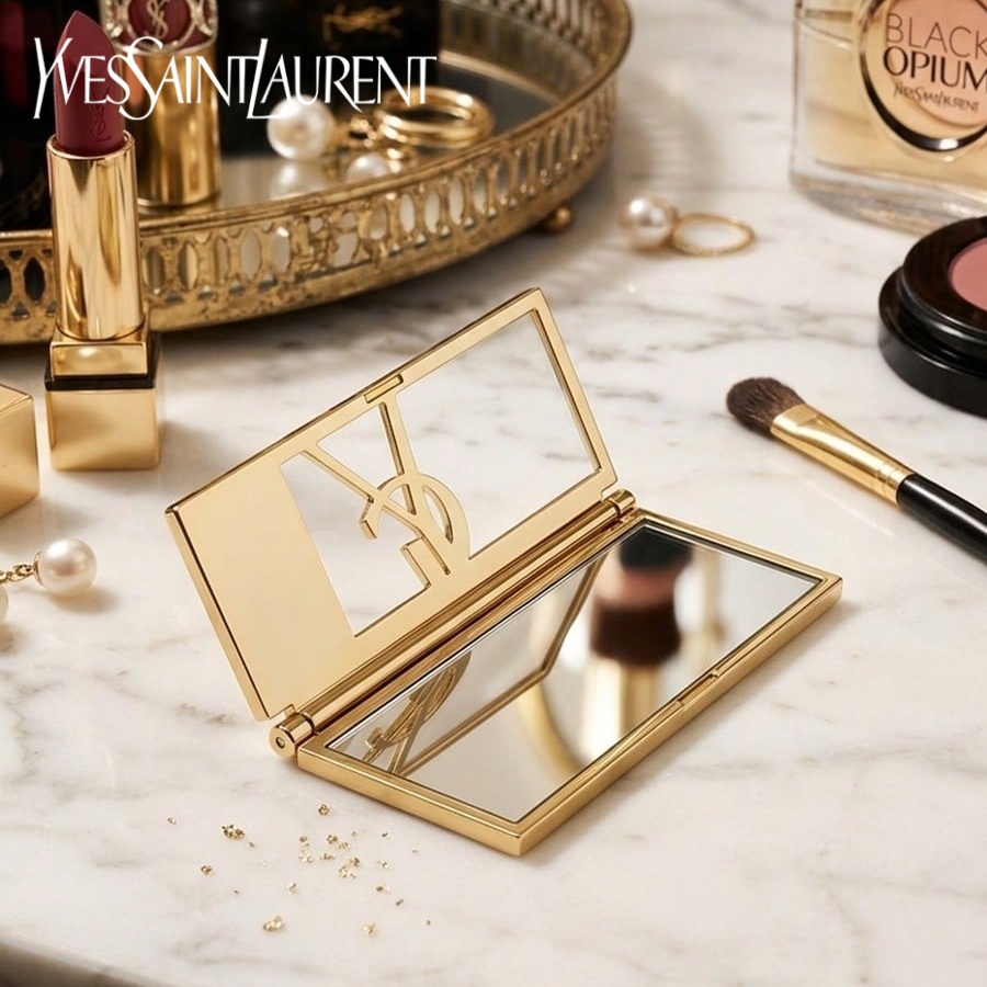 Specchio per il Trucco YSL di  - Ysl Beauty Makeup recensione e prezzo